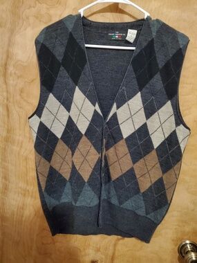 #670 Mens vest made in Italy